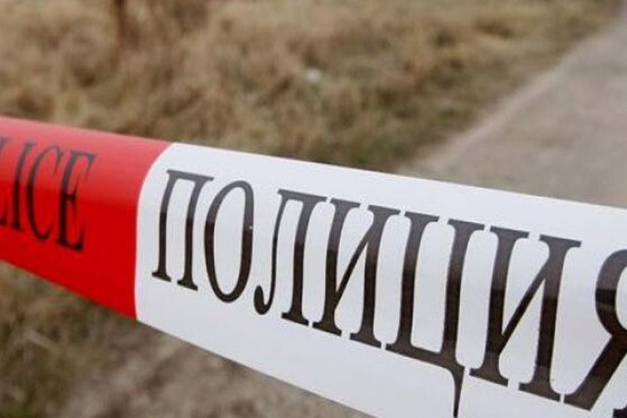Трагедия: Шофьор изгоря в пламналия си след удар в бетонна стена автомобил