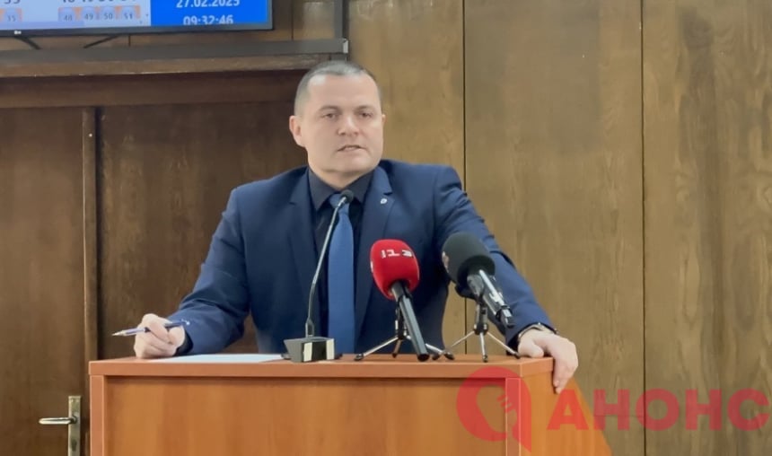 Общински съветници от ПП-ДБ и СДС-Граждани в Русе поискаха оставката на кмета