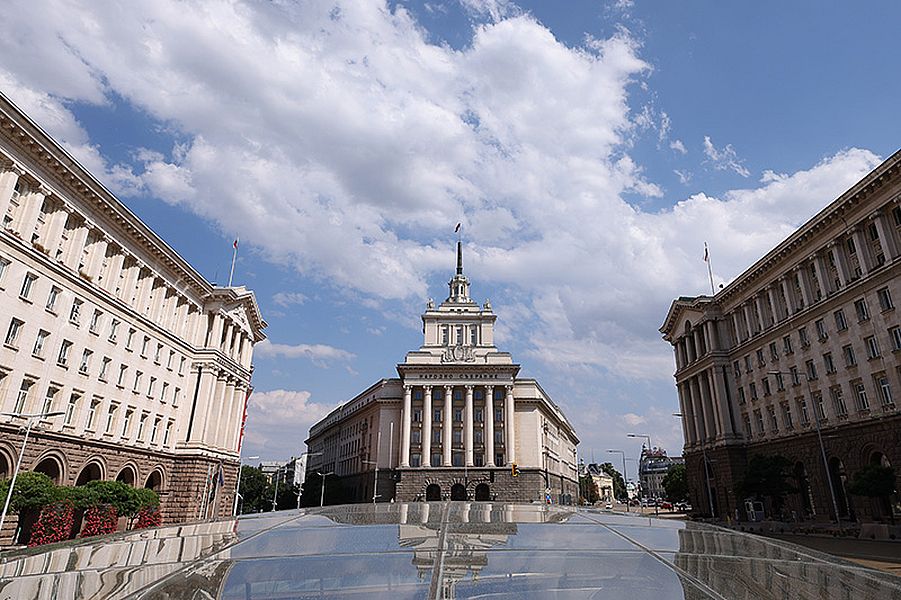 Окончателно: "Величие" влиза с 10 депутати в парламента, управляващото мнозинство - "на косъм"
