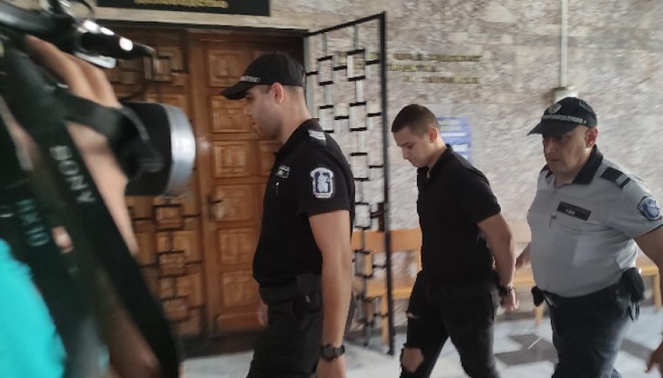 Великотърновската апелация пусна под домашен арест още един от задържаните за побоя над полицейския шеф